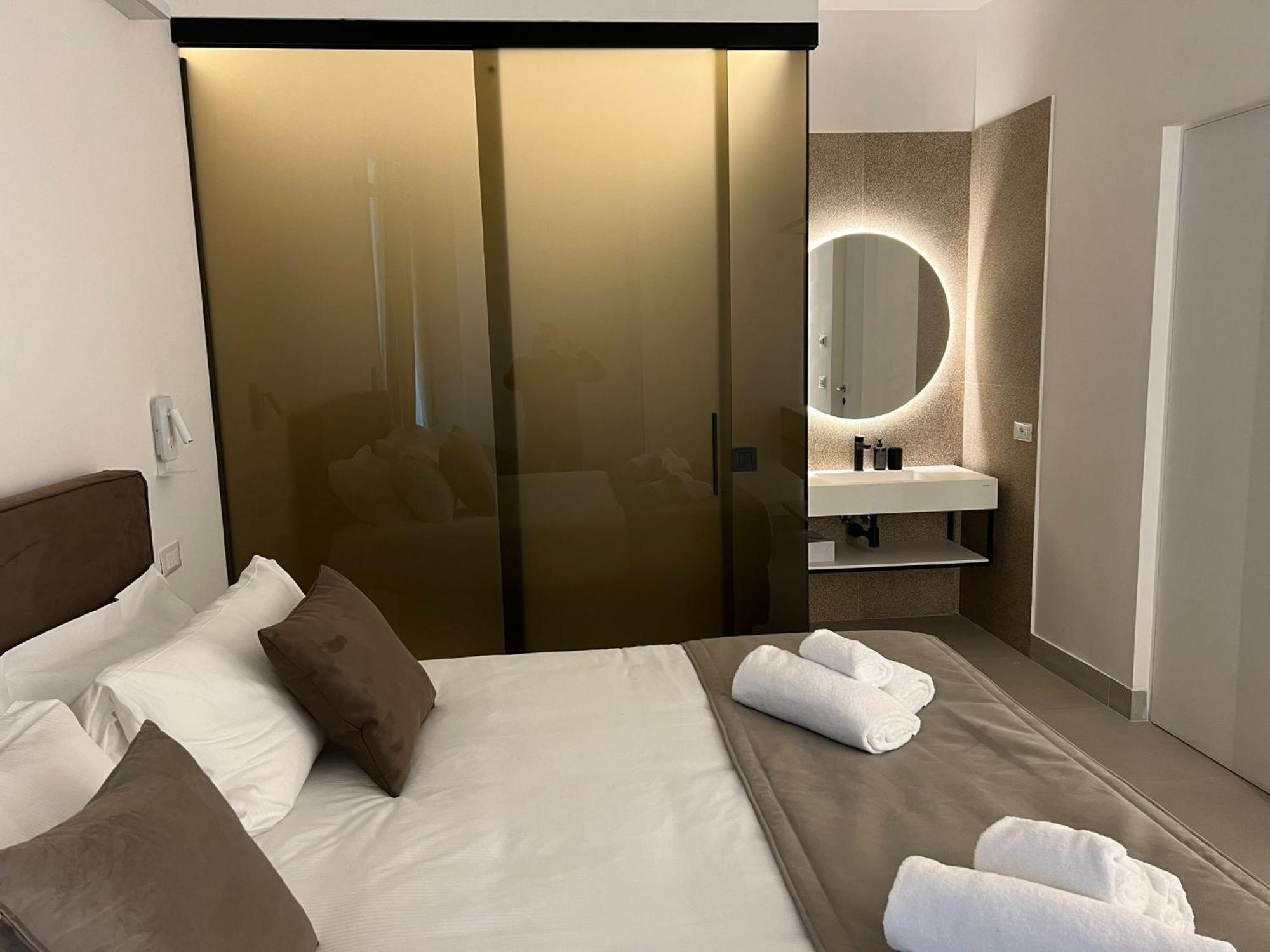 רומא Cicerone'S Luxury Suites מראה חיצוני תמונה