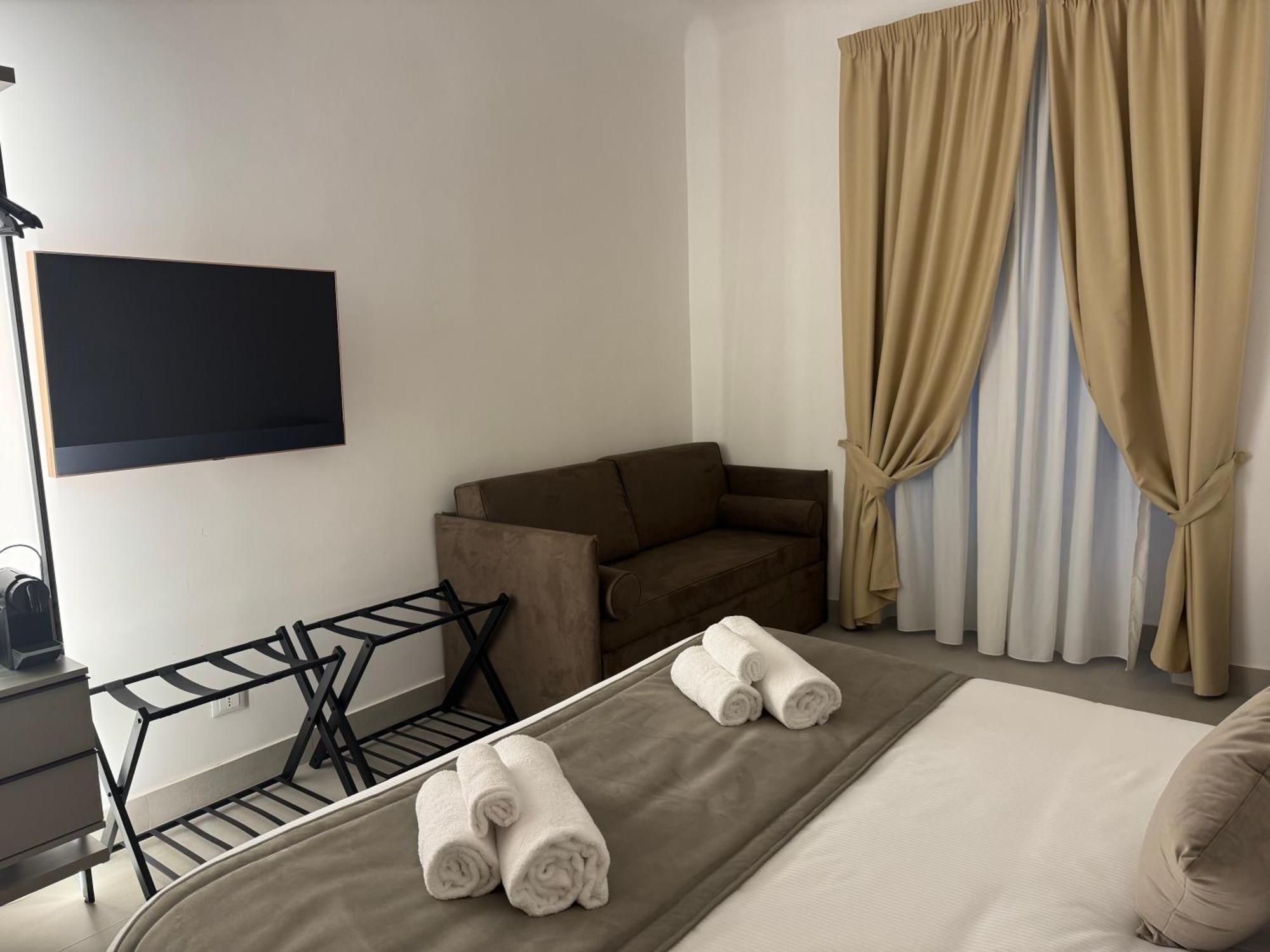 רומא Cicerone'S Luxury Suites מראה חיצוני תמונה