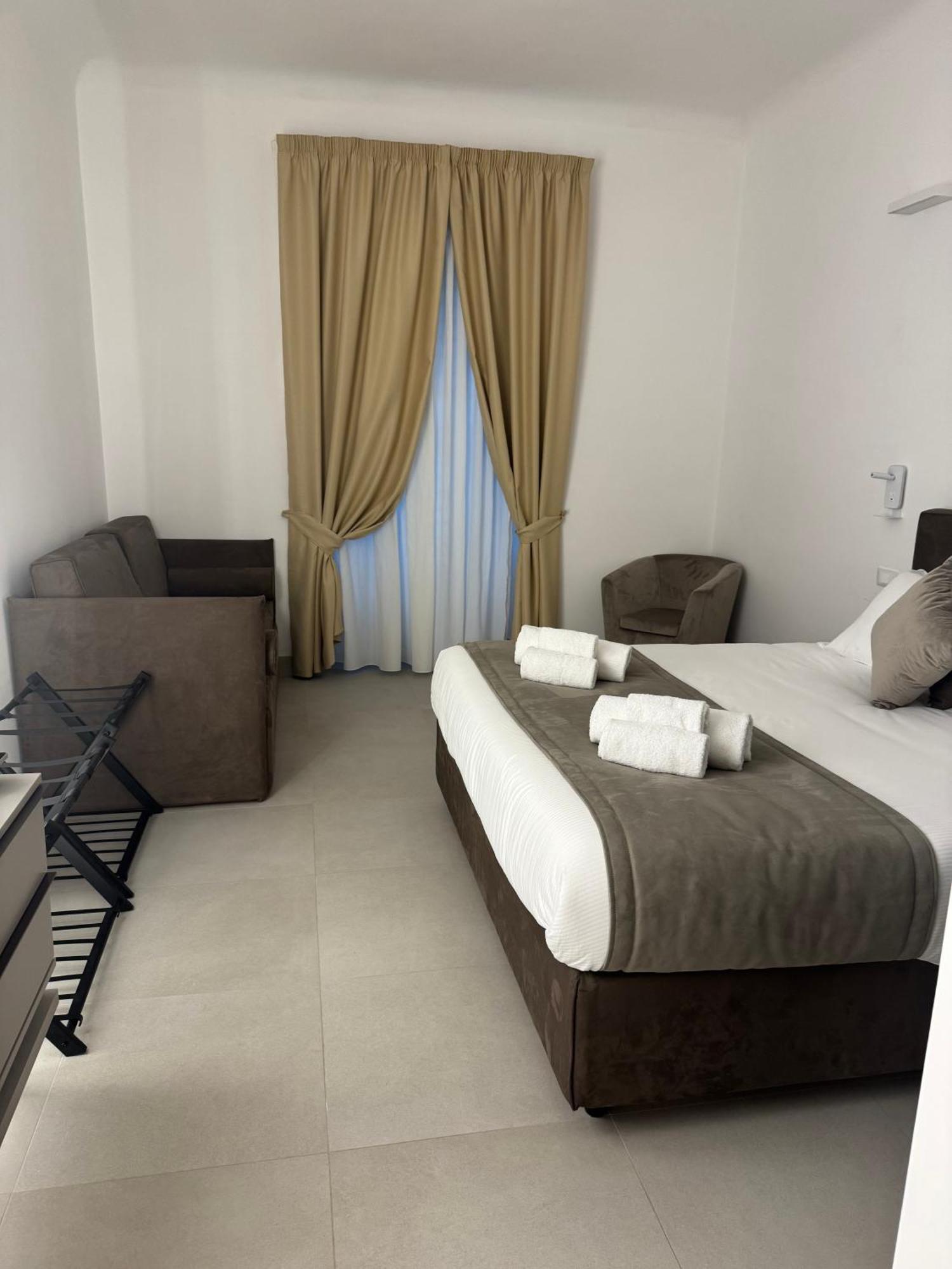 רומא Cicerone'S Luxury Suites מראה חיצוני תמונה