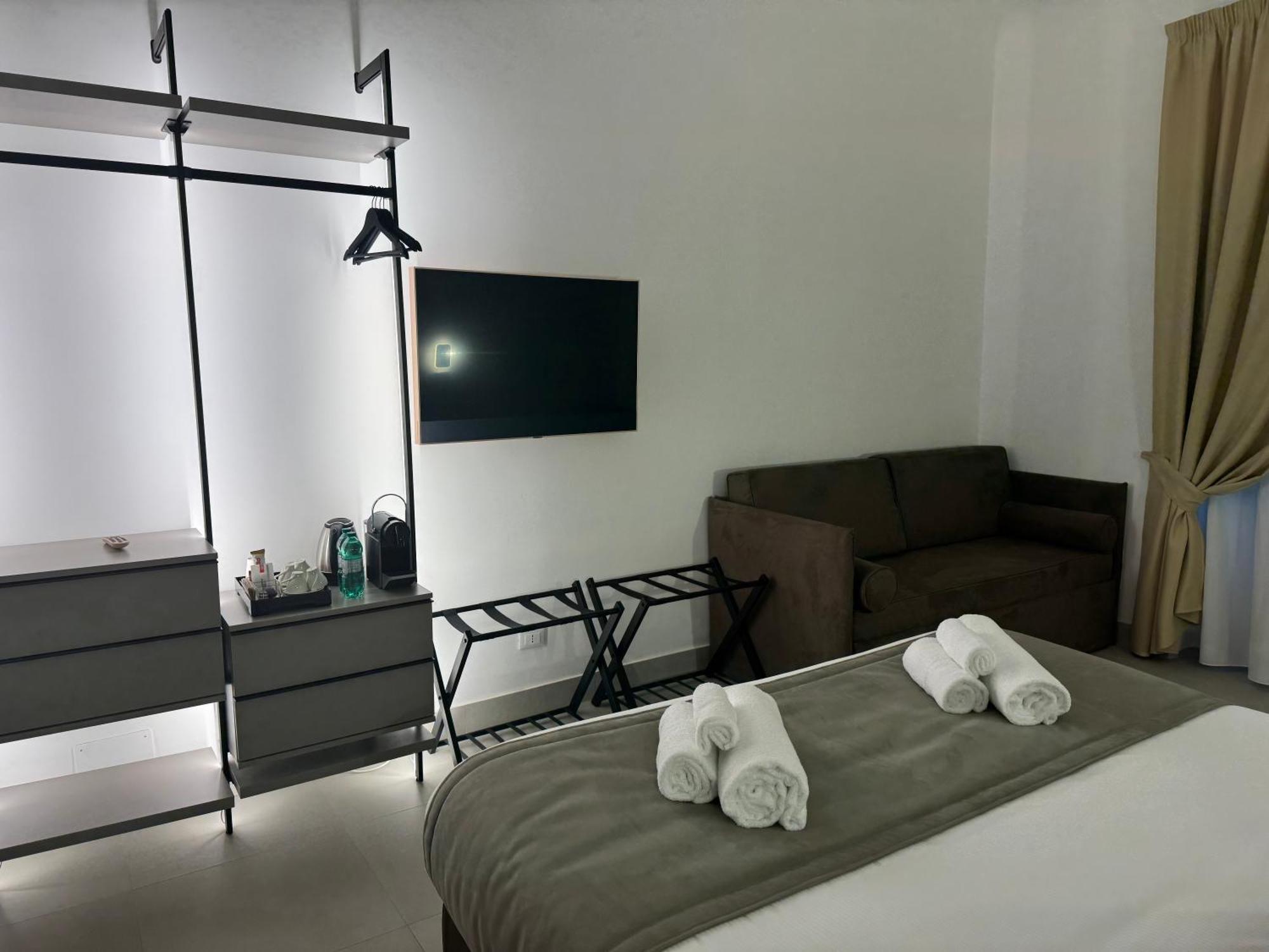 רומא Cicerone'S Luxury Suites מראה חיצוני תמונה